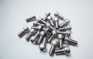 why stainless steel screws corrode